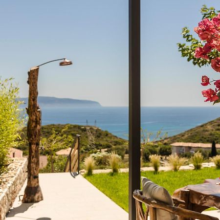 Hilaritas Luxury Suites Sea View, Private Pool & Jacuzzi Paradise Ratzaklion Luaran gambar