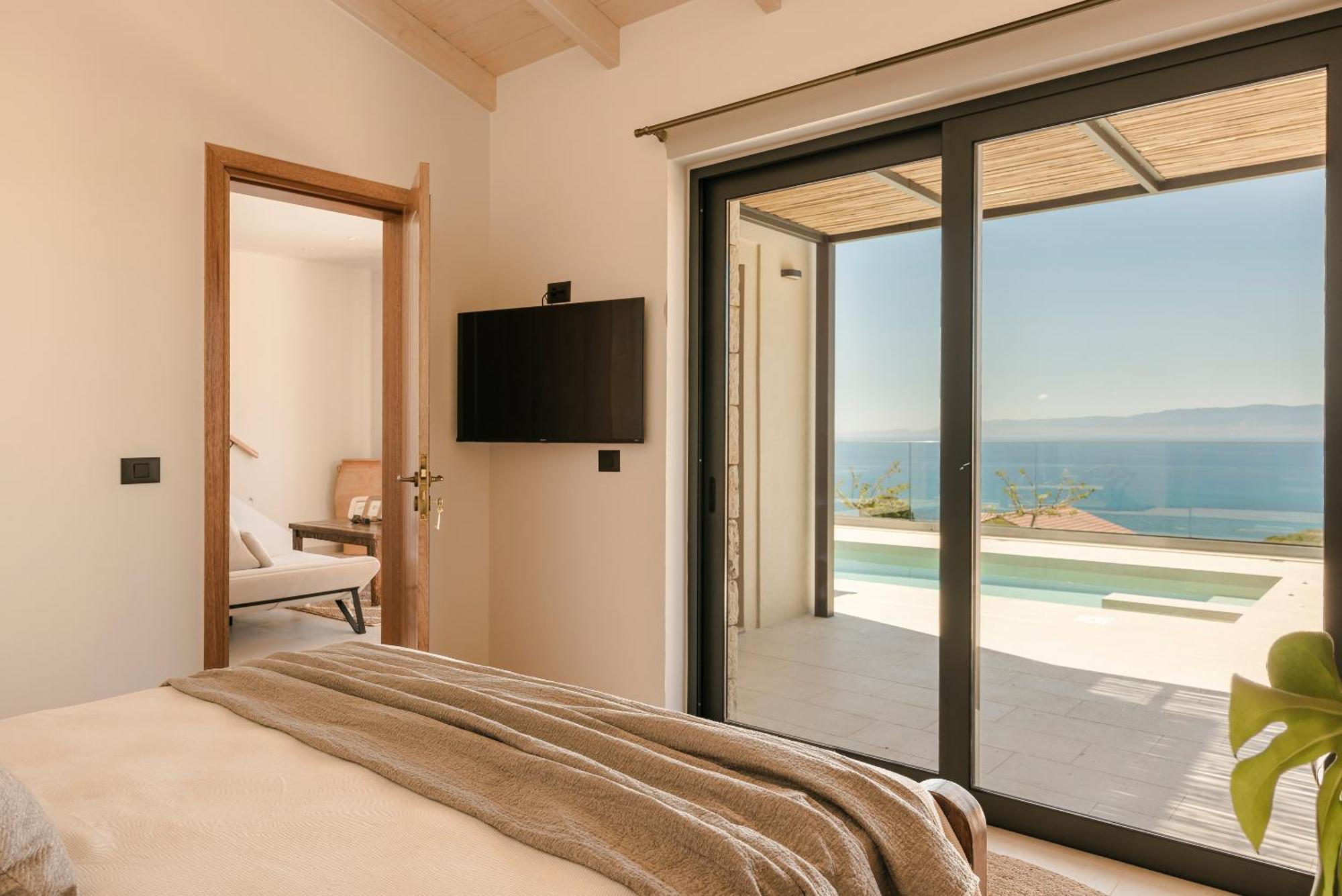 Hilaritas Luxury Suites Sea View, Private Pool & Jacuzzi Paradise Ratzaklion Luaran gambar