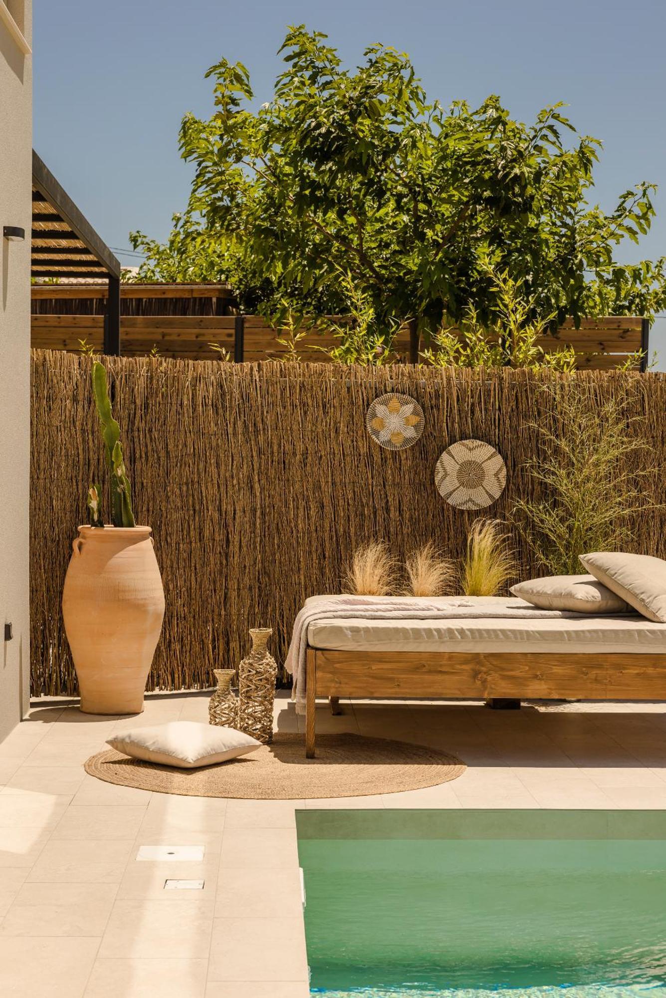 Hilaritas Luxury Suites Sea View, Private Pool & Jacuzzi Paradise Ratzaklion Luaran gambar