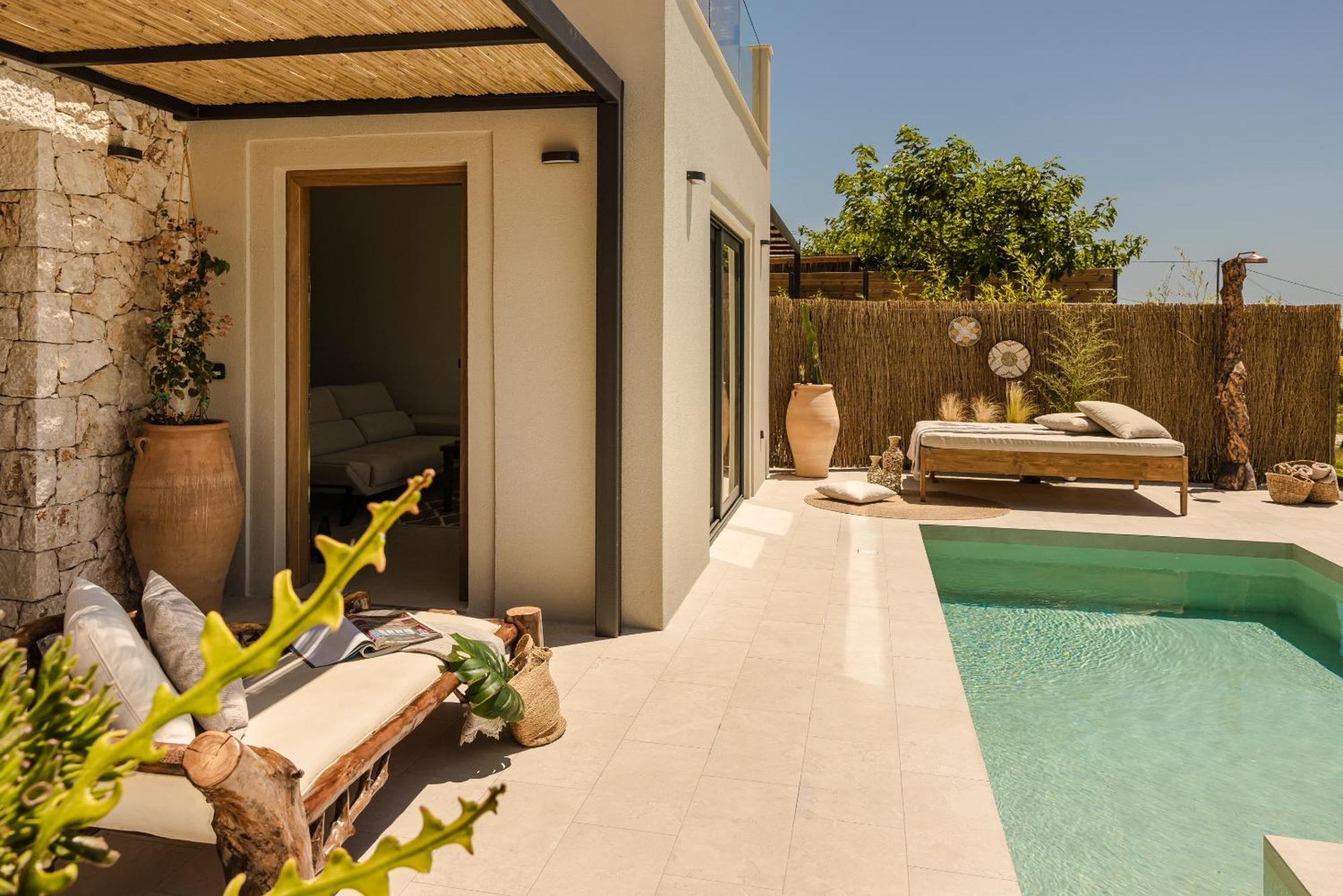 Hilaritas Luxury Suites Sea View, Private Pool & Jacuzzi Paradise Ratzaklion Luaran gambar