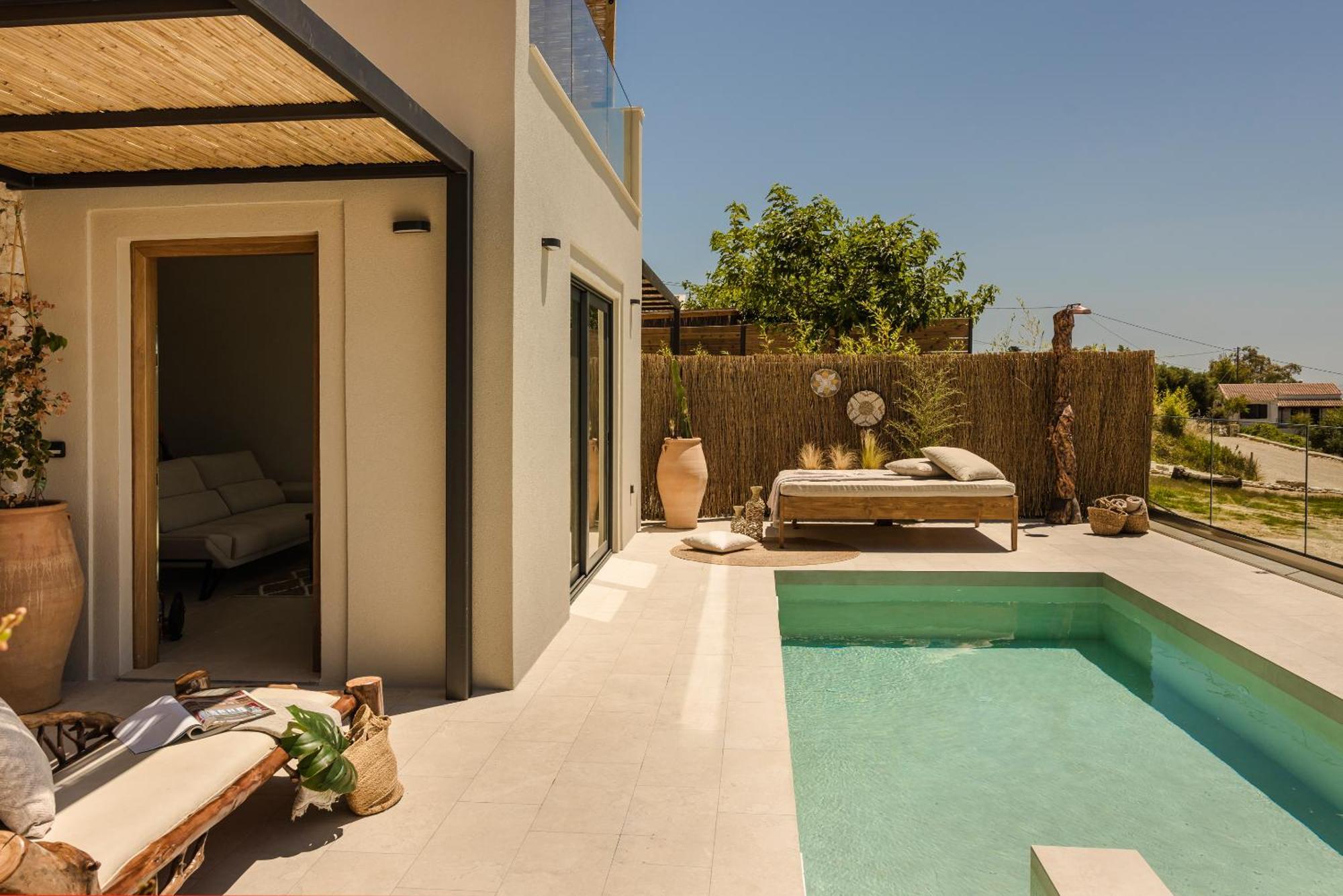 Hilaritas Luxury Suites Sea View, Private Pool & Jacuzzi Paradise Ratzaklion Luaran gambar