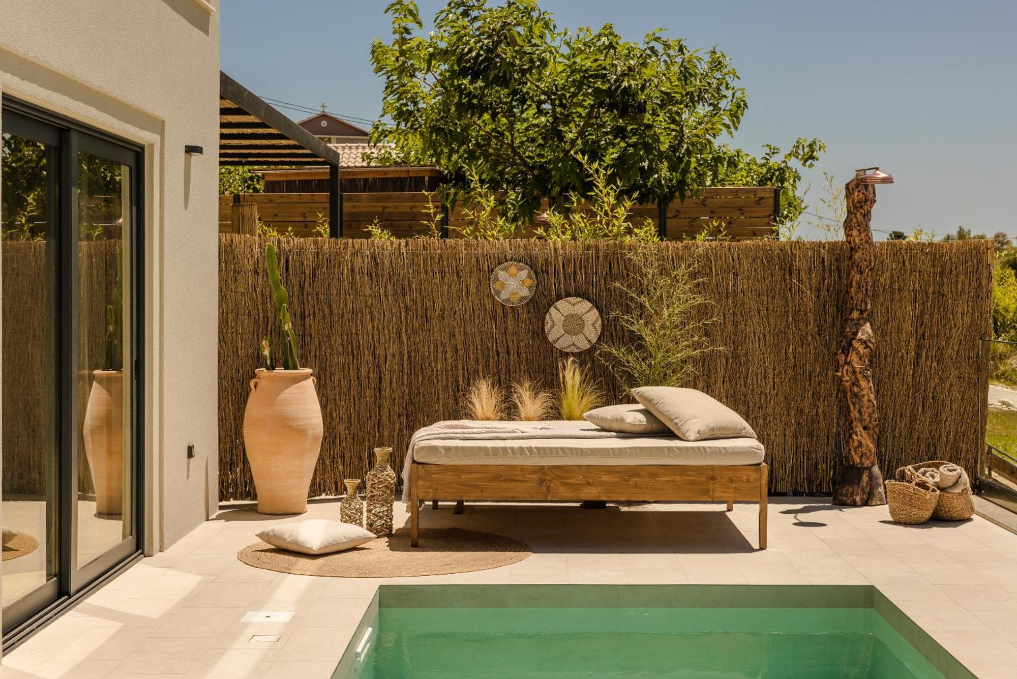 Hilaritas Luxury Suites Sea View, Private Pool & Jacuzzi Paradise Ratzaklion Luaran gambar