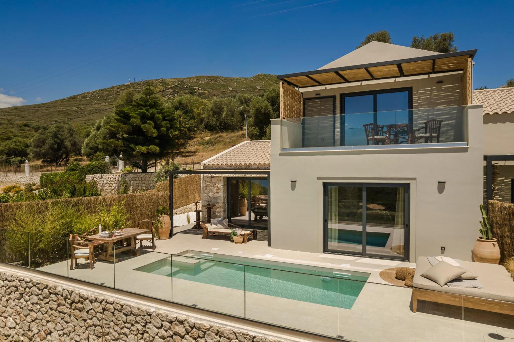 Hilaritas Luxury Suites Sea View, Private Pool & Jacuzzi Paradise Ratzaklion Luaran gambar