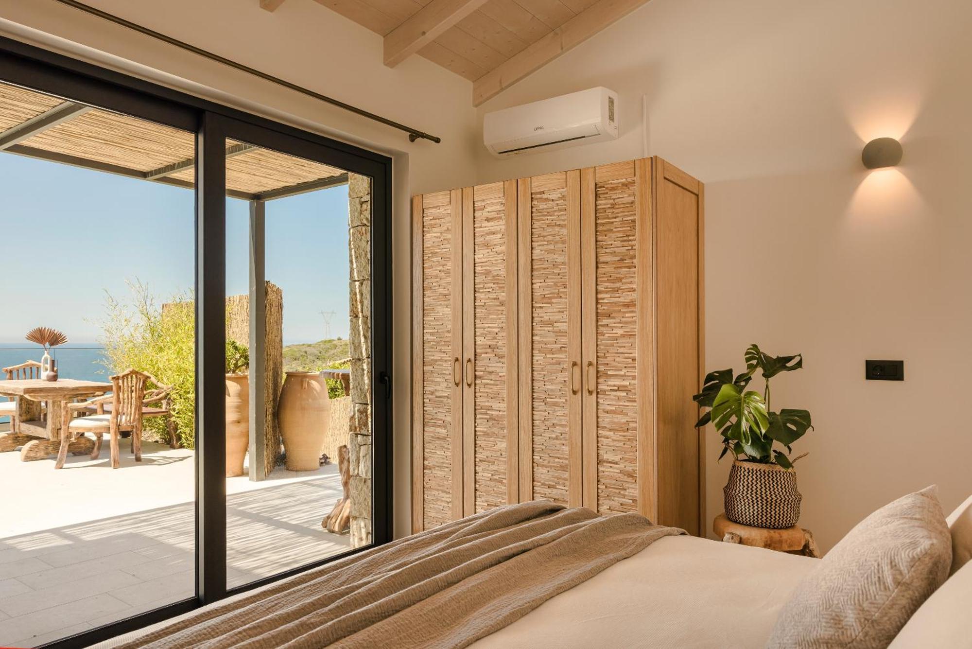 Hilaritas Luxury Suites Sea View, Private Pool & Jacuzzi Paradise Ratzaklion Luaran gambar