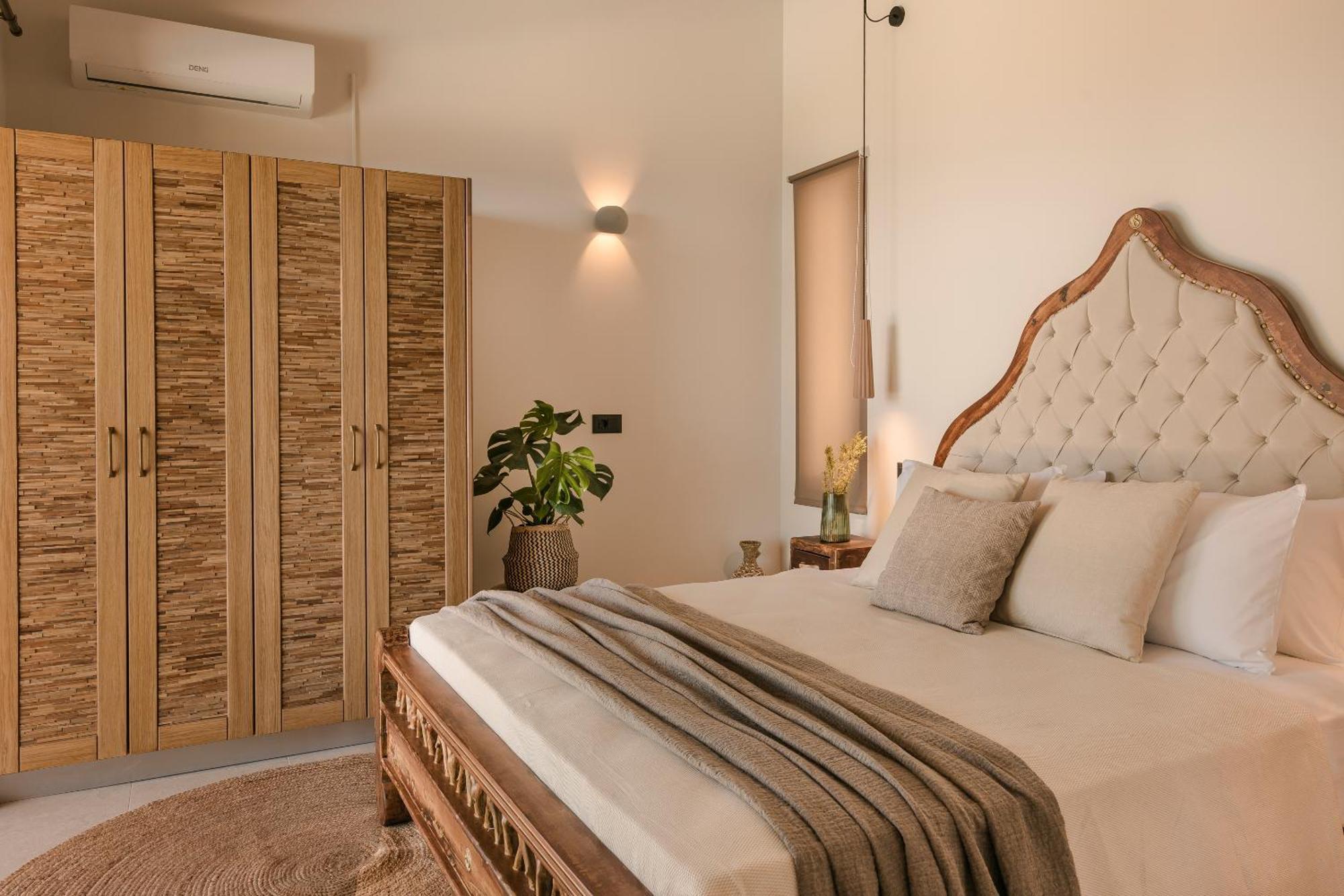 Hilaritas Luxury Suites Sea View, Private Pool & Jacuzzi Paradise Ratzaklion Luaran gambar