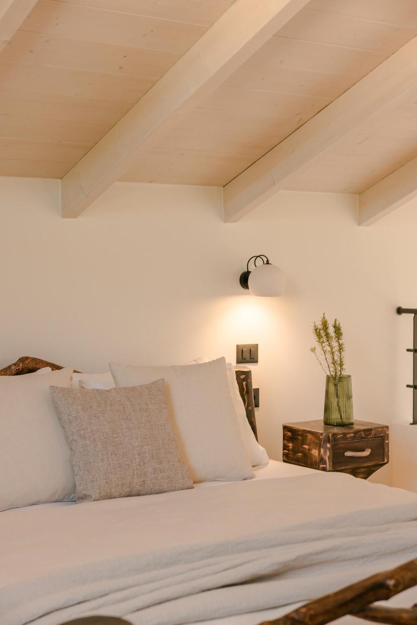 Hilaritas Luxury Suites Sea View, Private Pool & Jacuzzi Paradise Ratzaklion Luaran gambar