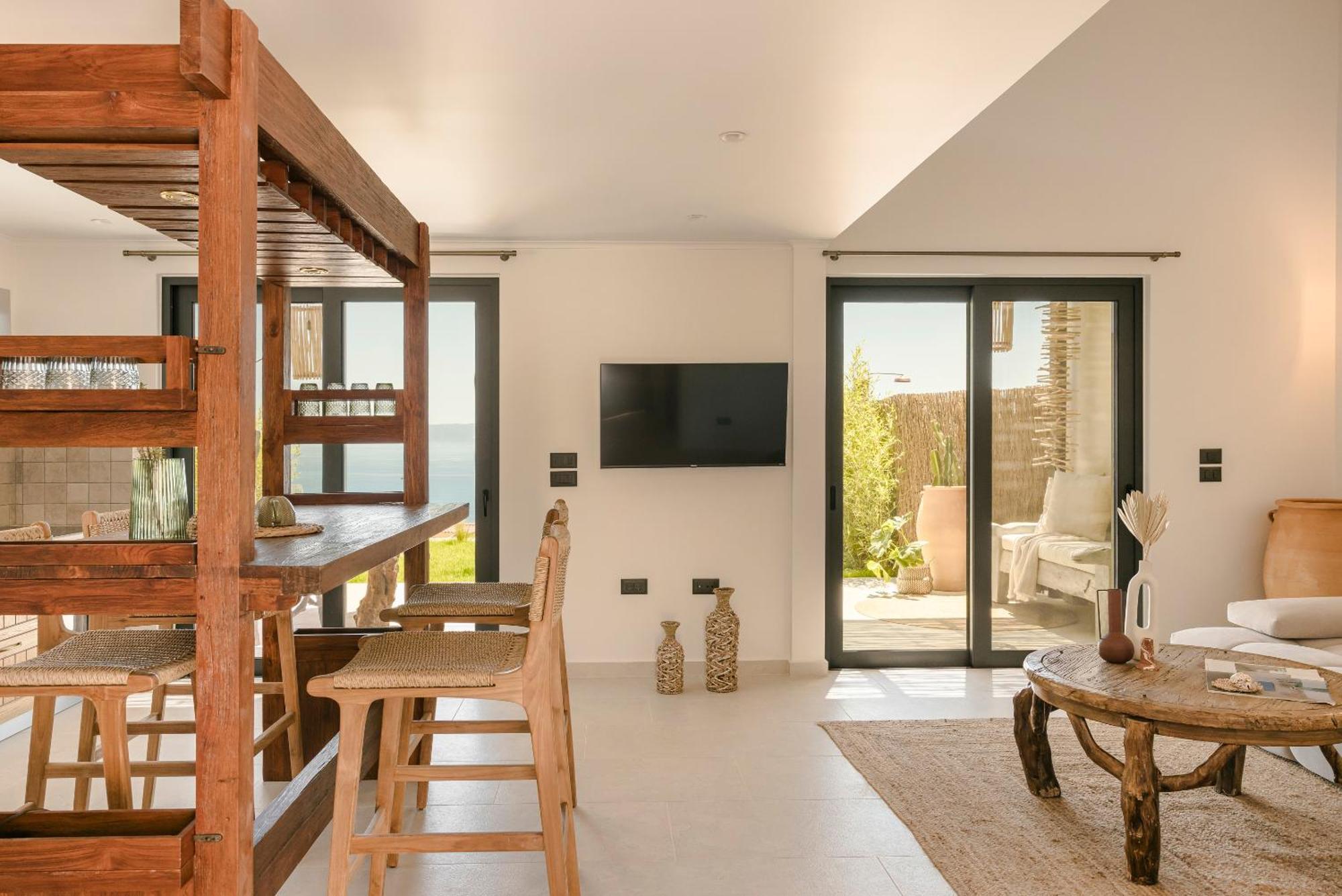 Hilaritas Luxury Suites Sea View, Private Pool & Jacuzzi Paradise Ratzaklion Luaran gambar