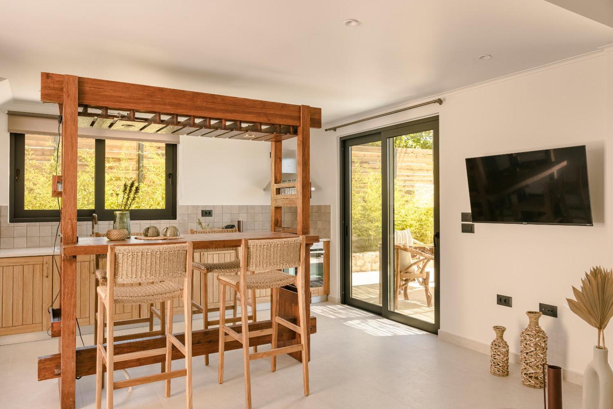 Hilaritas Luxury Suites Sea View, Private Pool & Jacuzzi Paradise Ratzaklion Luaran gambar